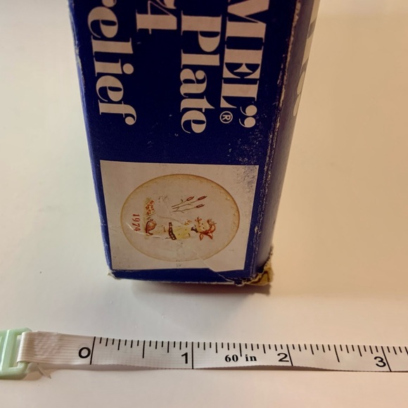 1974 Hummel Handpaint Bas Relief 4th Annual Plate Goebel Porzellanfabrik Germany - Picture 12 of 13